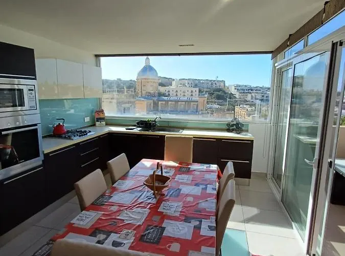 Is- Sienja Apartament *