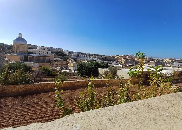 Is- Sienja Apartament *